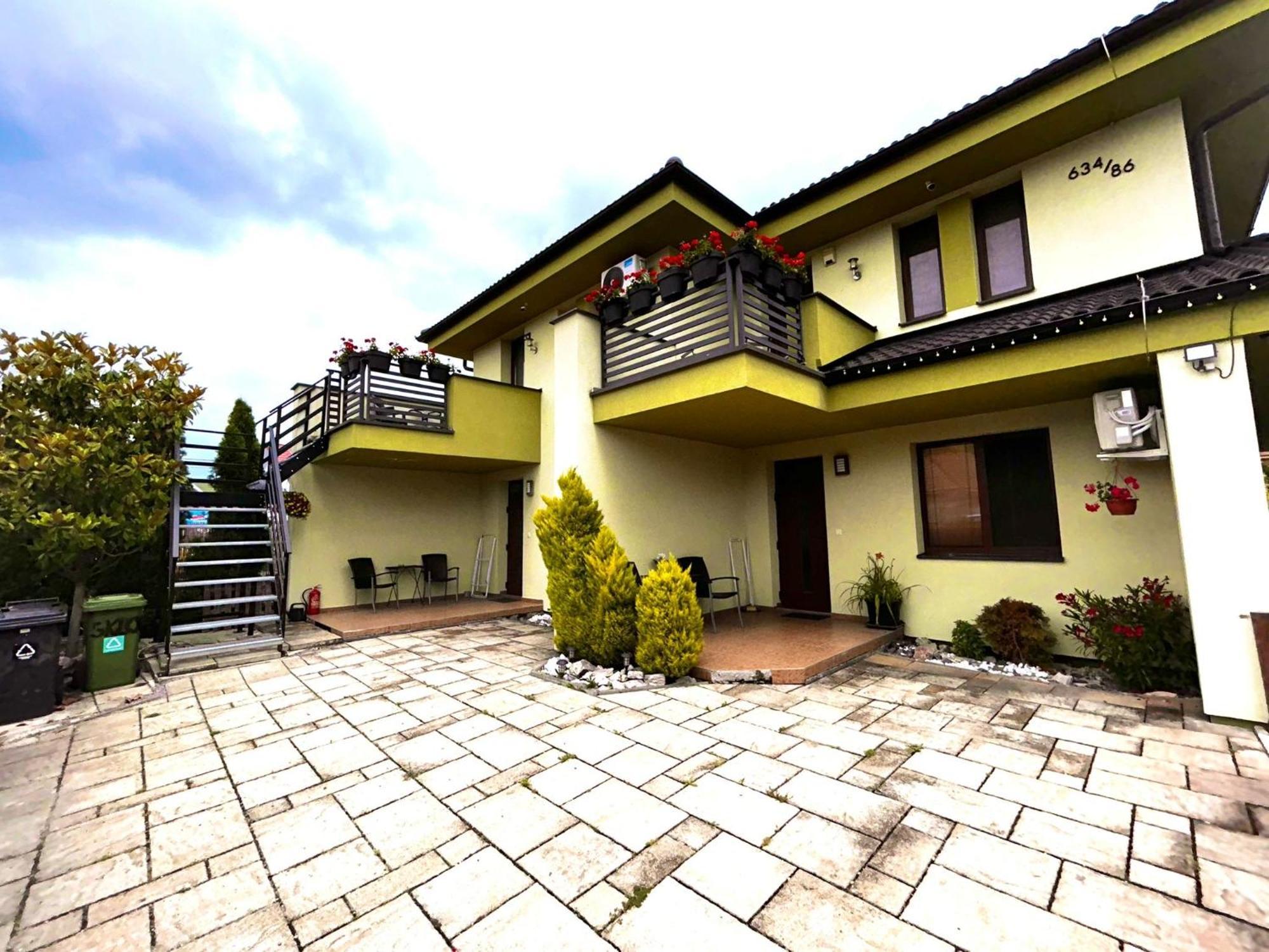 Apartmany Zeleny Dom Podhajska Bagian luar foto