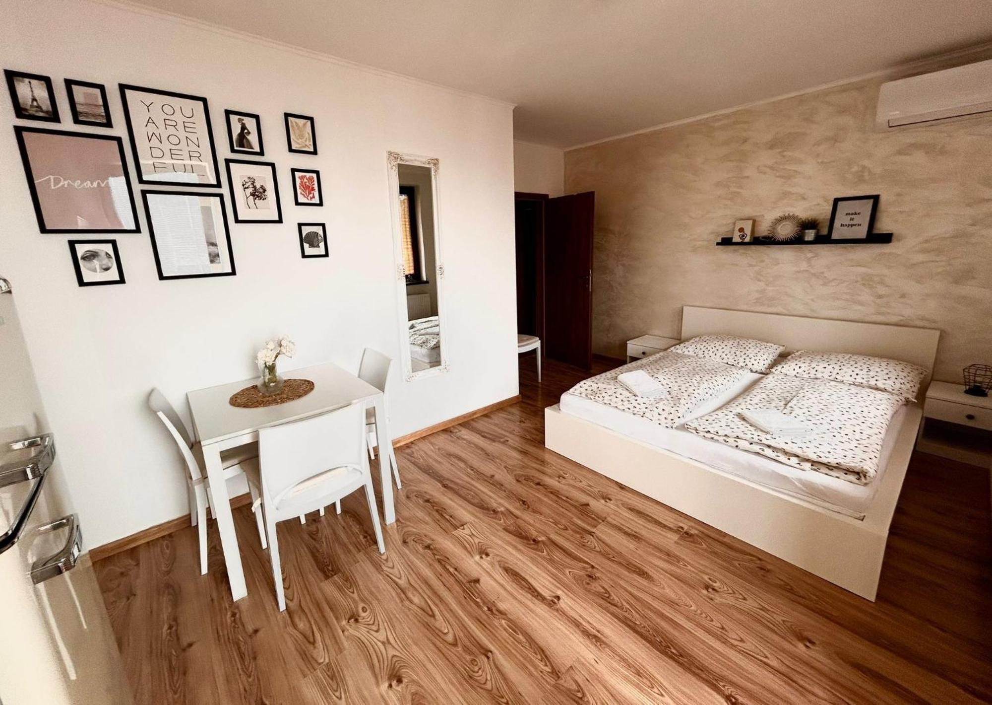 Apartmany Zeleny Dom Podhajska Bagian luar foto